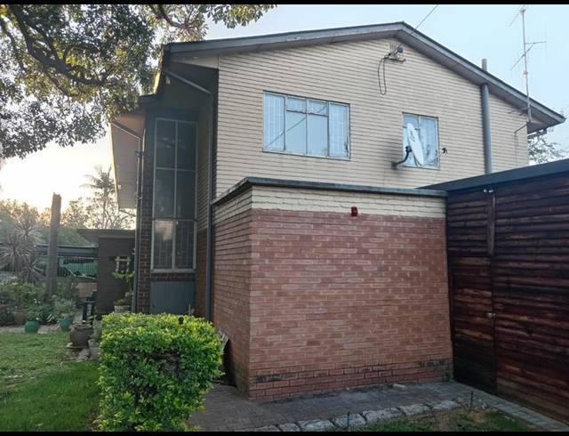 5 BEDROOM HOUSE FOR SALE IN PRETORIA GARDENS